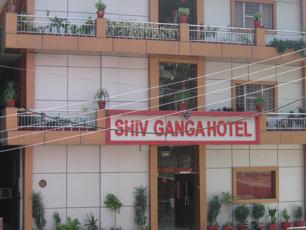 Hotel Shiv Ganga Risikés Kültér fotó